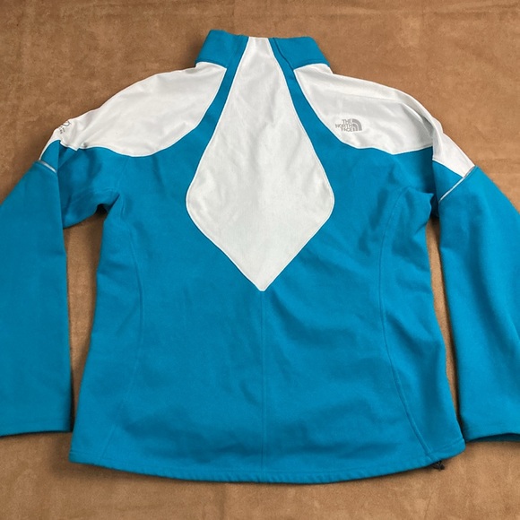 The North Face Flight Series Windstopper Soft Shell Jacket - Picture 4 of 6